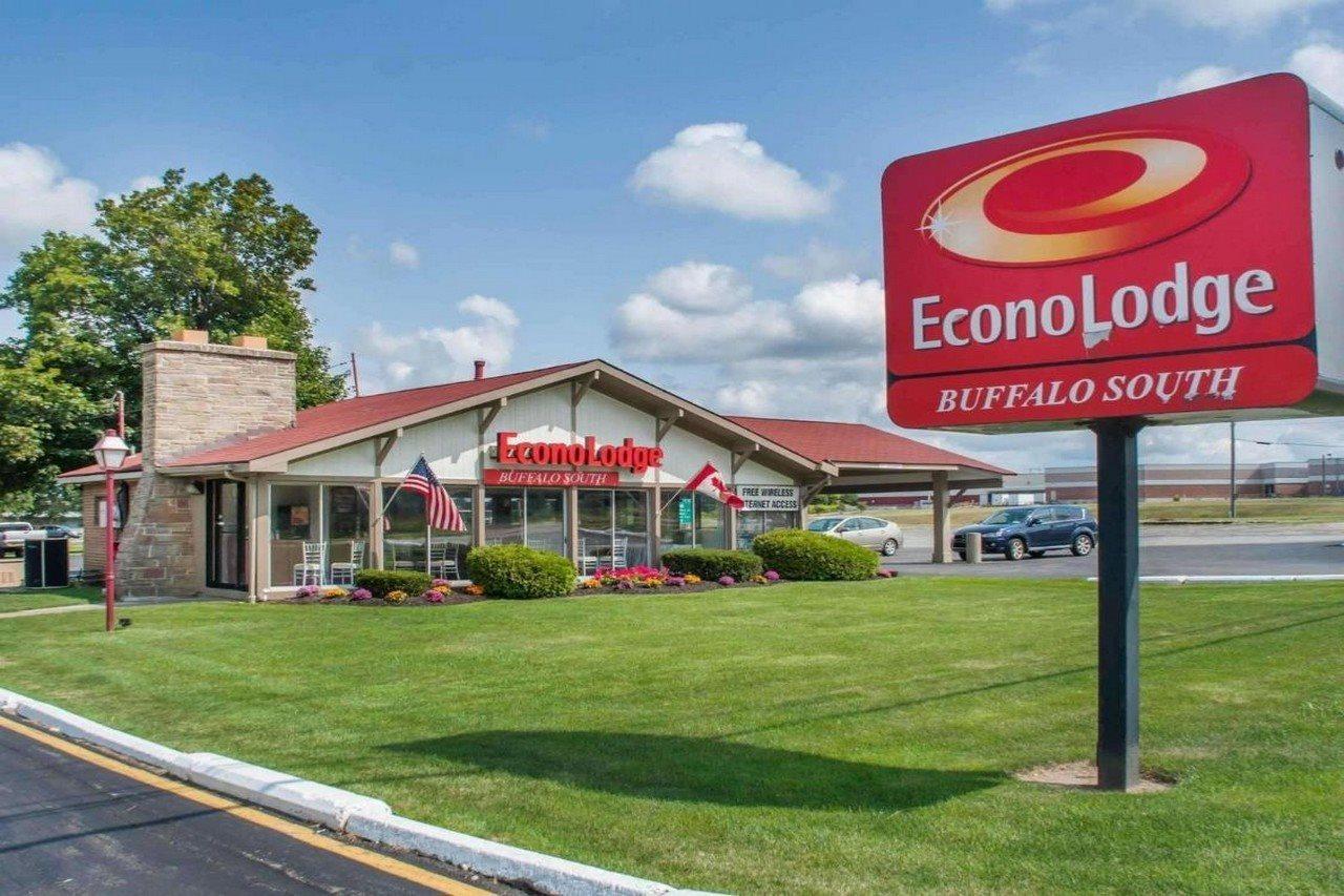 Econo Lodge Buffalo South Blasdell エクステリア 写真