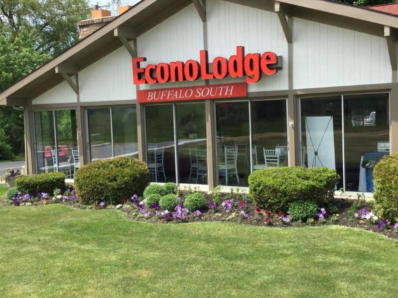 Econo Lodge Buffalo South Blasdell エクステリア 写真