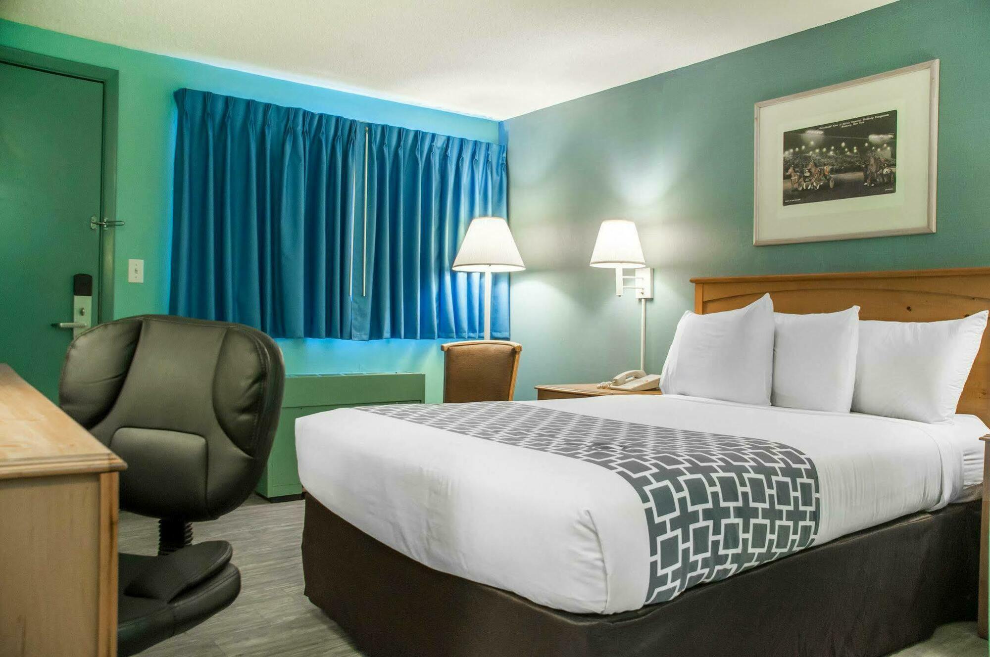 Econo Lodge Buffalo South Blasdell エクステリア 写真